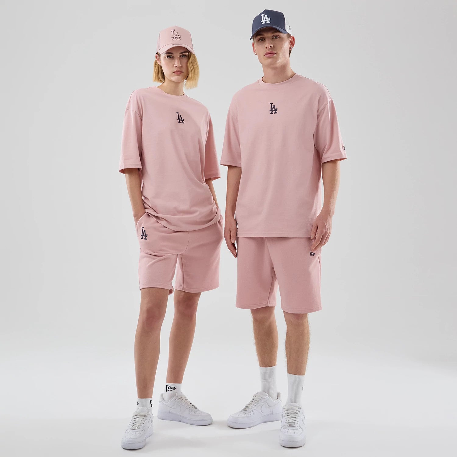 New Era LA Dodgers MLB Midi League Essential Pastel Pink Oversized T-Shirt