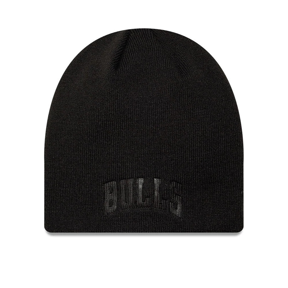 New Era Chicago Bulls NBA Wordmark Black Skull Knit Beanie Hat